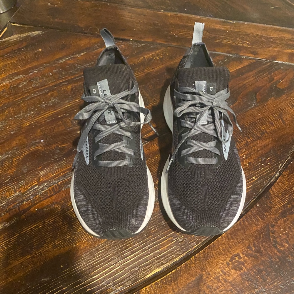 Brooks levitate 4 shoes